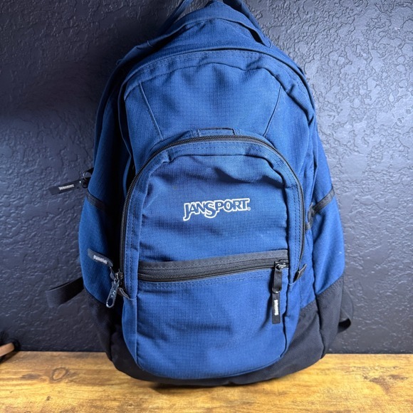 jansport agave backpack flight 32L The Jansport Agave Pack 2013 is ideal for a day camping trip or even for school JanSport Women's Agave Backpack -